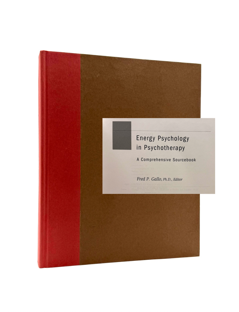 Item #1321 Energy Psychology in Psychotherapy: A Comprehensive Sourcebook. Fred P. Gallo.